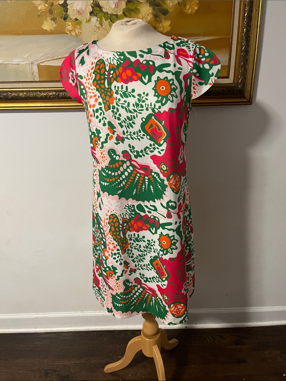 Vibrant Floral Printed Shift Dress in Pink & Green